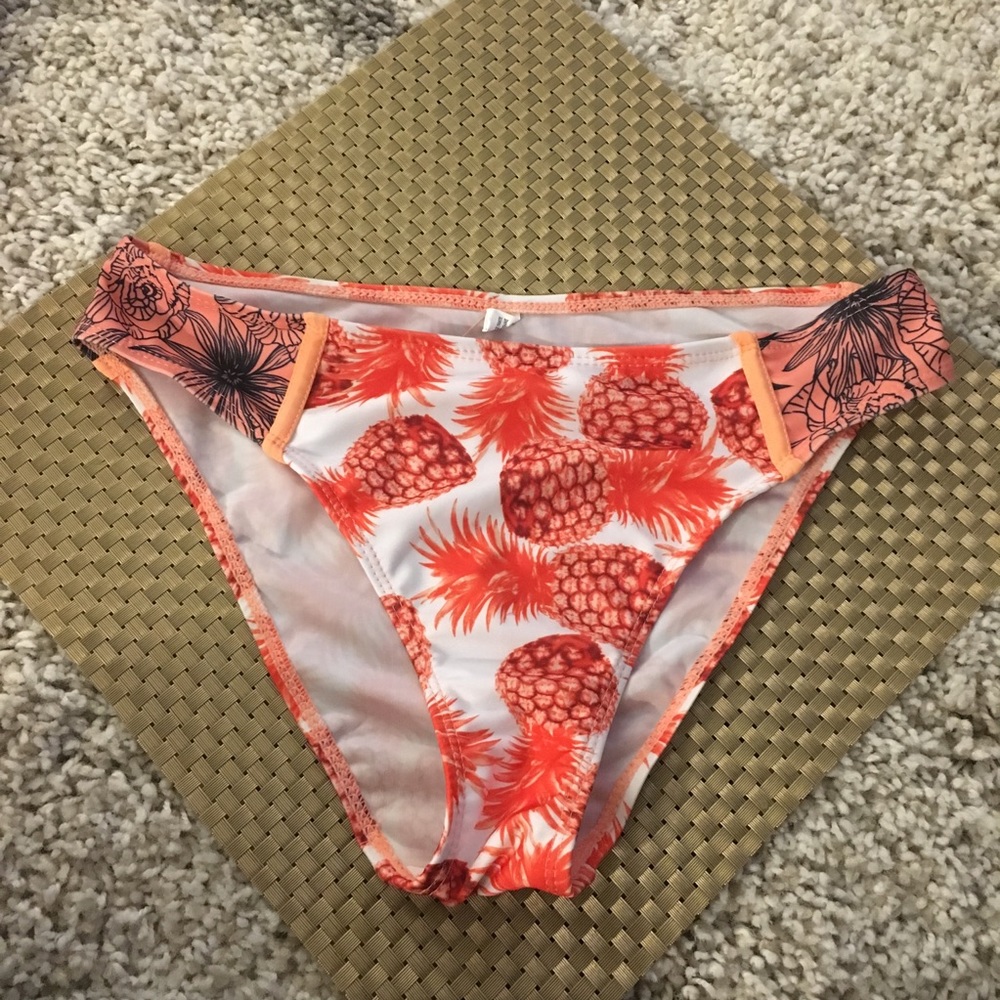 Maaji swim bottoms sz m